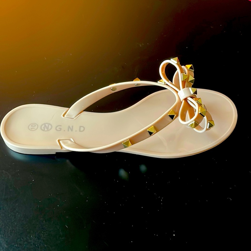 Beige Bow Tie Sandal